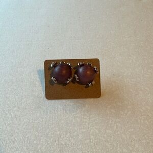Chic‎ Mauve Stud Earrings